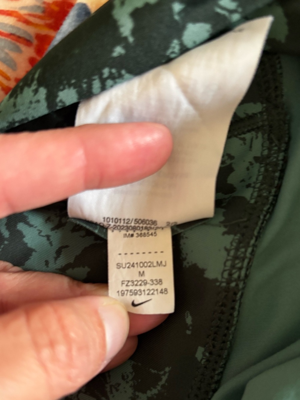 Nike One Dri-FIT Leggings Green Black Print Sz M - Picture 5 of 5